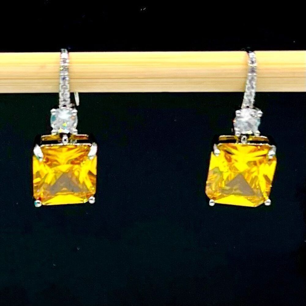 BBK Classy Citrine & Silver Dangles Earrings